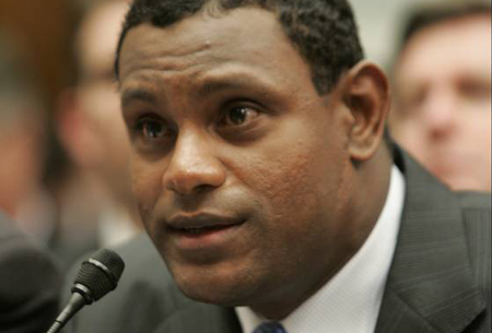 2012-12-3-SammySosa